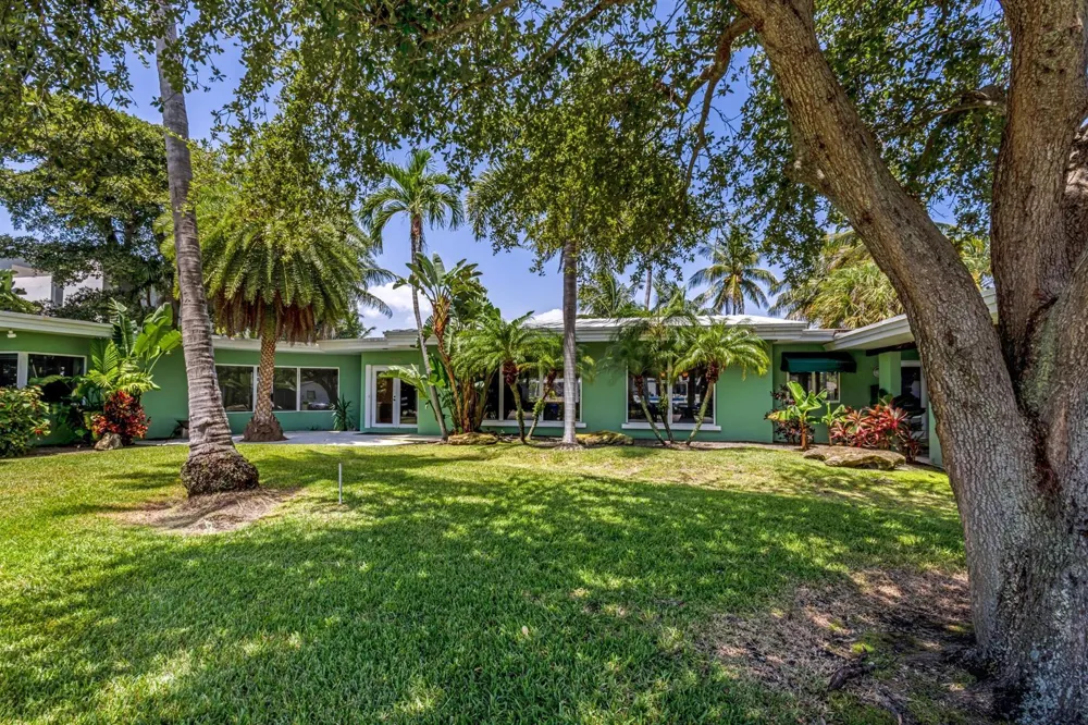 2605 RIVERSIDE DRIVE Pompano Beach, FL 33062