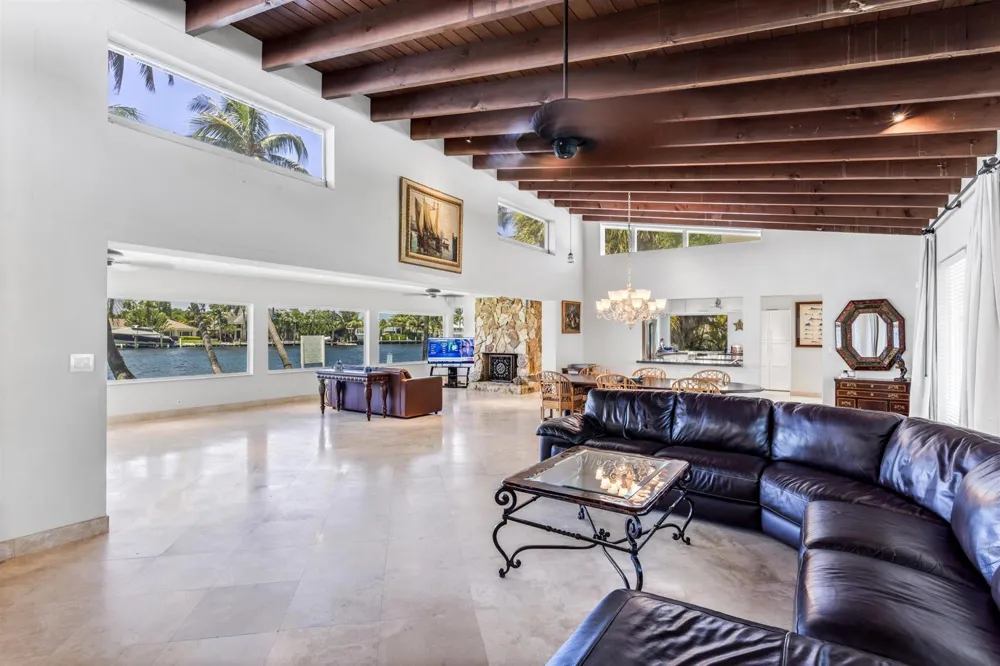 2605 RIVERSIDE DRIVE Pompano Beach, FL 33062