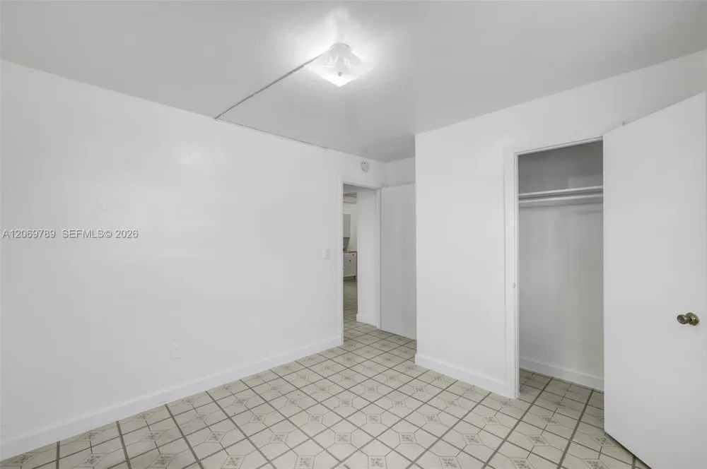 126 SW 18th Ave #4 Miami, FL 33135