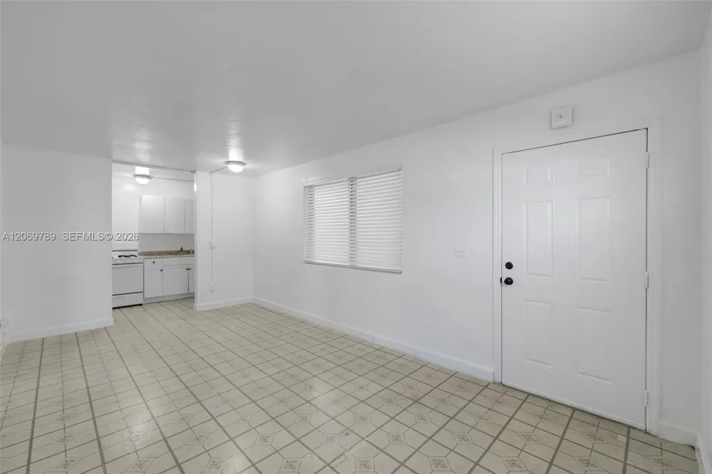126 SW 18th Ave #4 Miami, FL 33135
