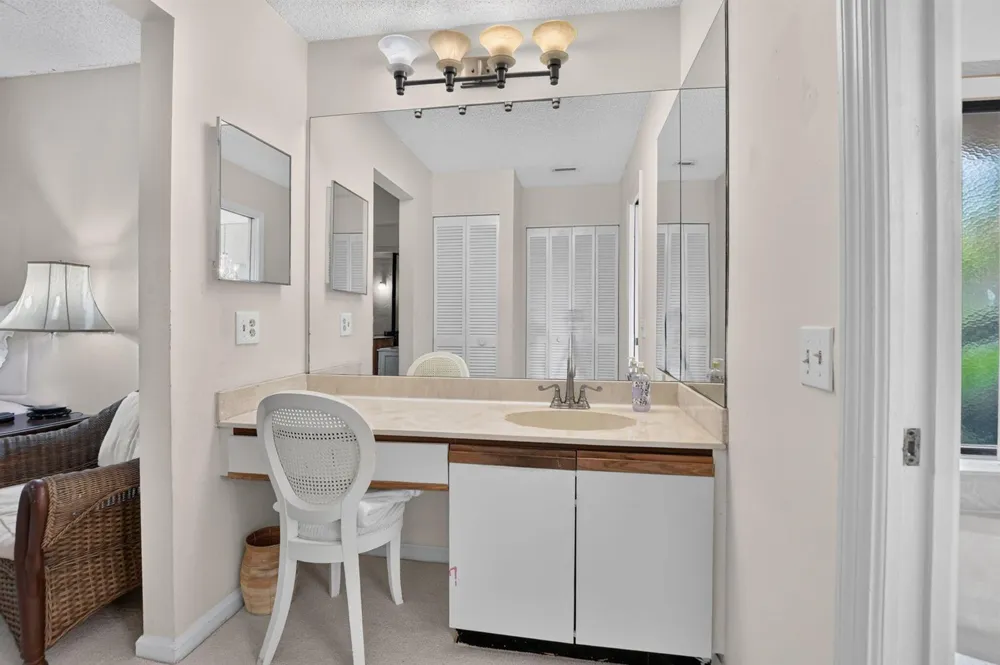 9364 Sable Ridge Circle #D Boca Raton, FL 33428