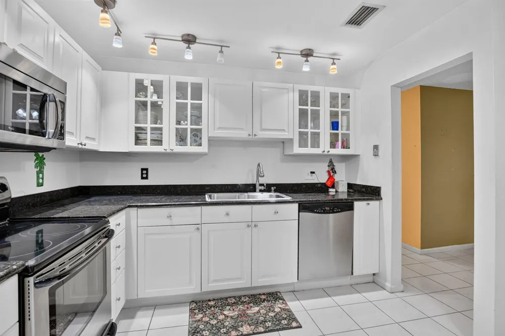 9364 Sable Ridge Circle #D Boca Raton, FL 33428