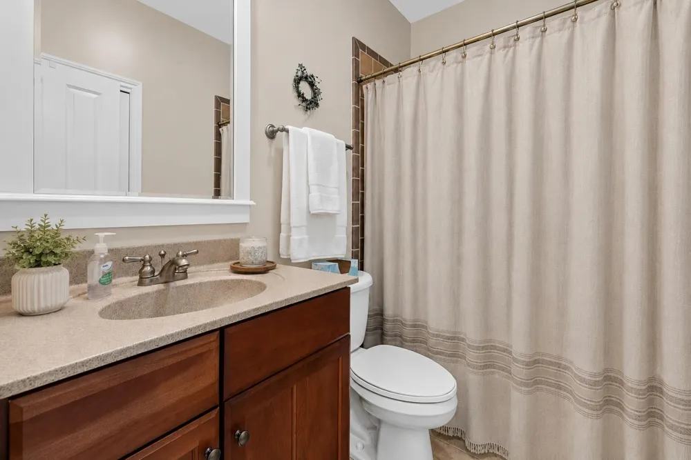 3220 Fairhaven Drive Allegan Township, MI 49010