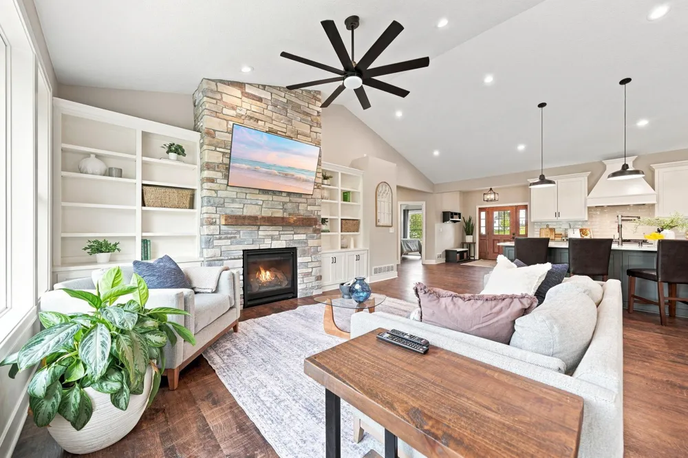 27200 Petes Hill Trail Elko New Market, MN 55020