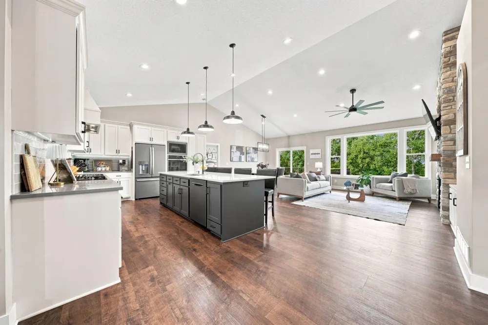 27200 Petes Hill Trail Elko New Market, MN 55020