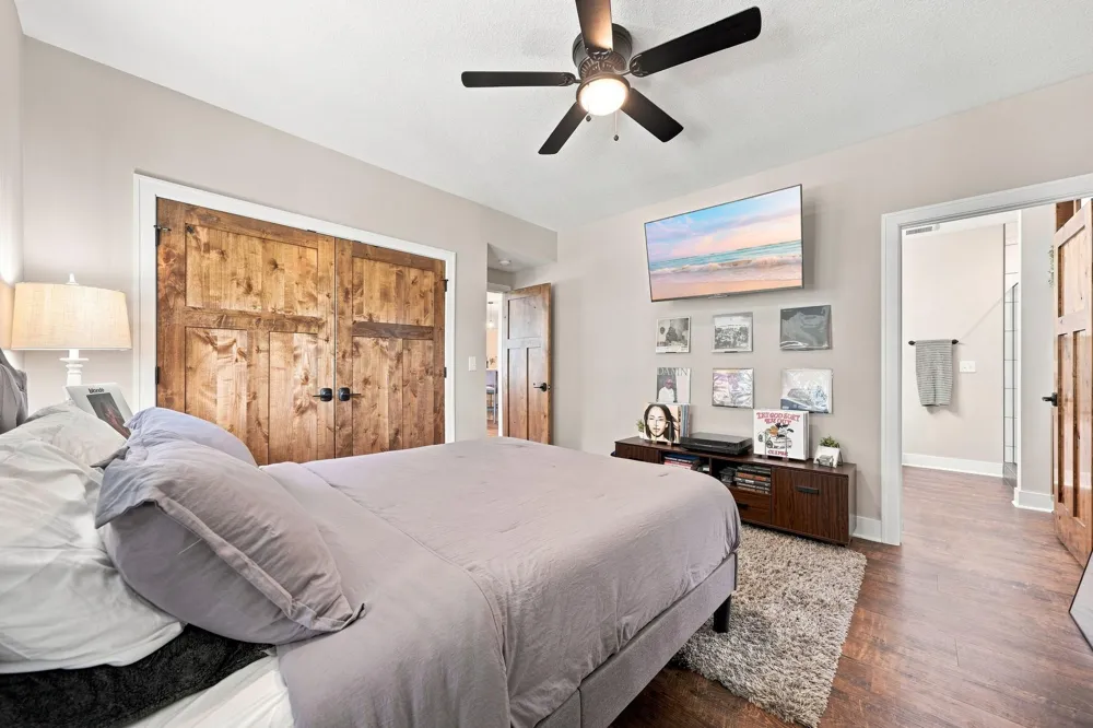 27200 Petes Hill Trail Elko New Market, MN 55020