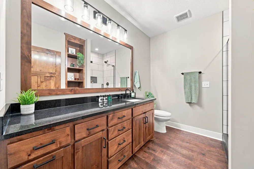 27200 Petes Hill Trail Elko New Market, MN 55020