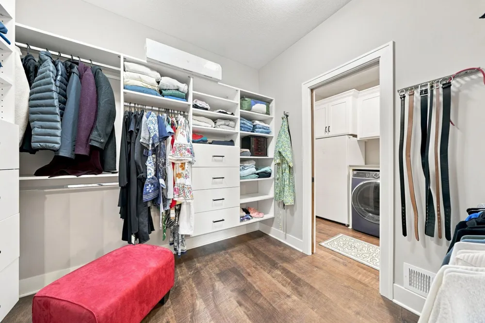 27200 Petes Hill Trail Elko New Market, MN 55020