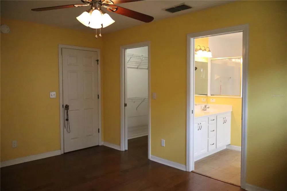 2332 SE 18 CIRCLE ocala, FL 34471