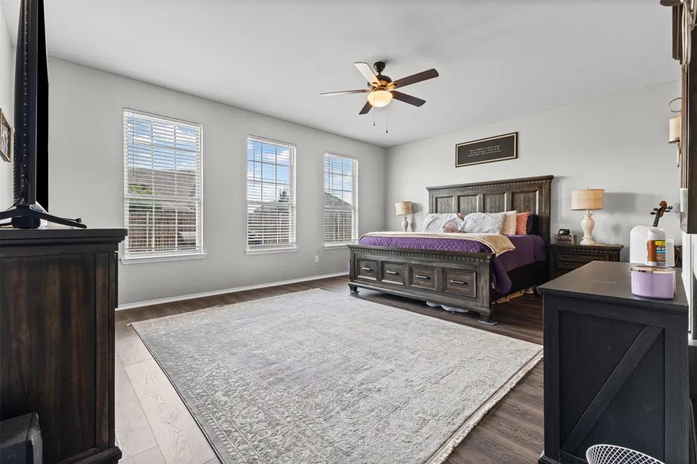 227 Hackney Street Waxahachie, TX 75165