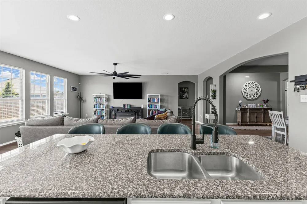 227 Hackney Street Waxahachie, TX 75165