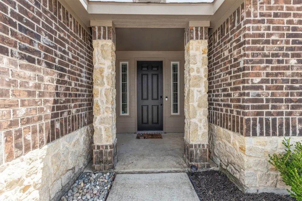 227 Hackney Street Waxahachie, TX 75165