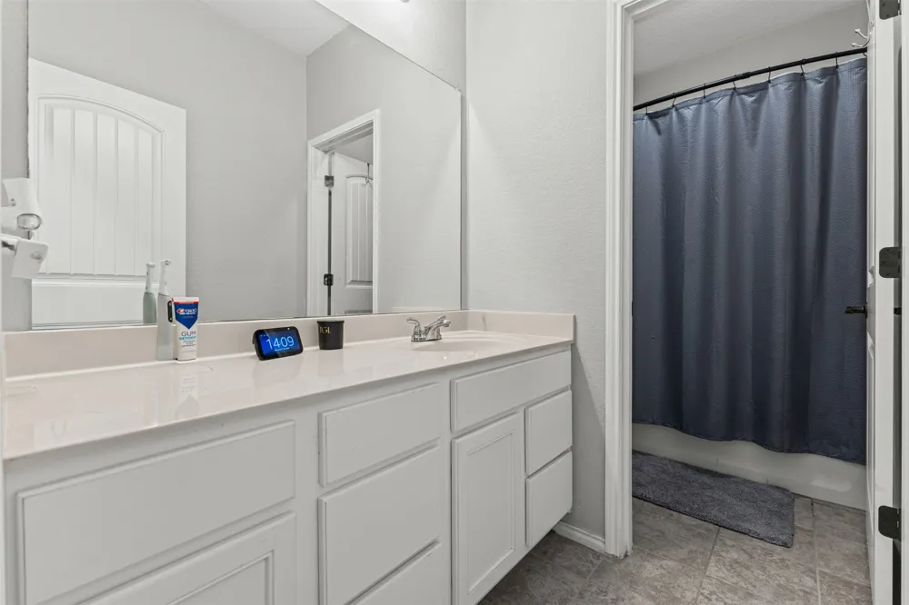 227 Hackney Street Waxahachie, TX 75165