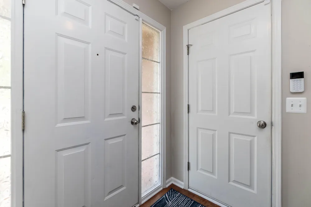 7612 Lacy Drive Belleville, MI 48111