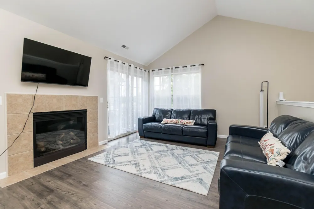 7612 Lacy Drive Belleville, MI 48111