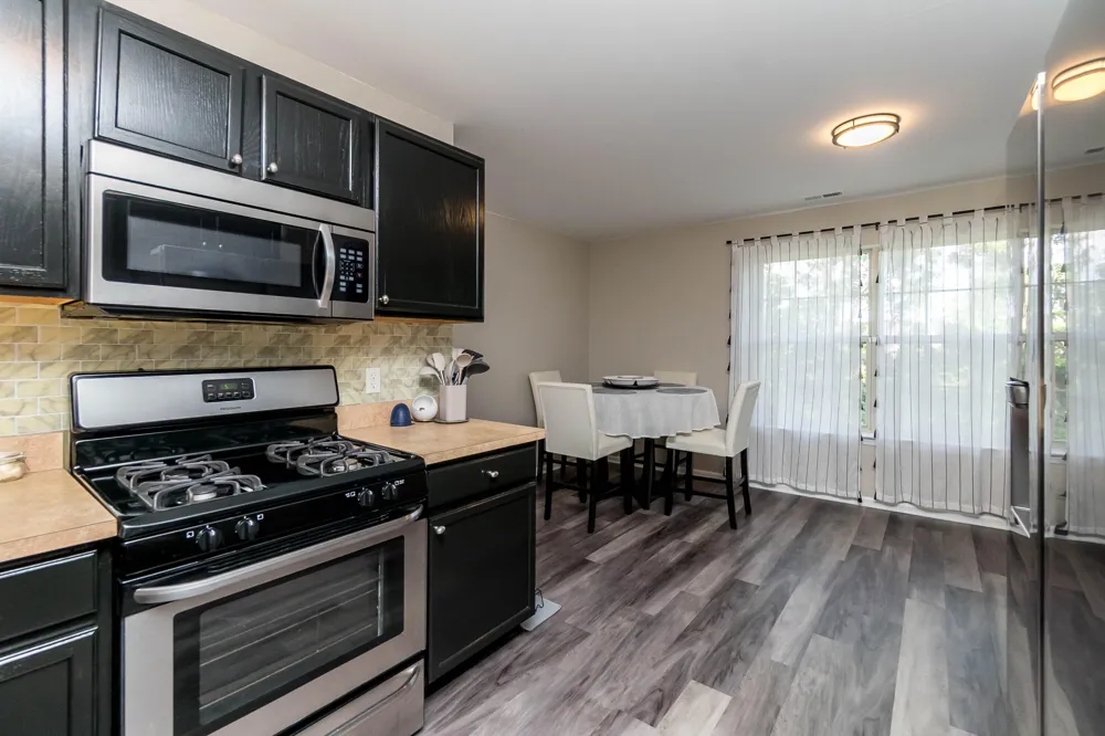 7612 Lacy Drive Belleville, MI 48111
