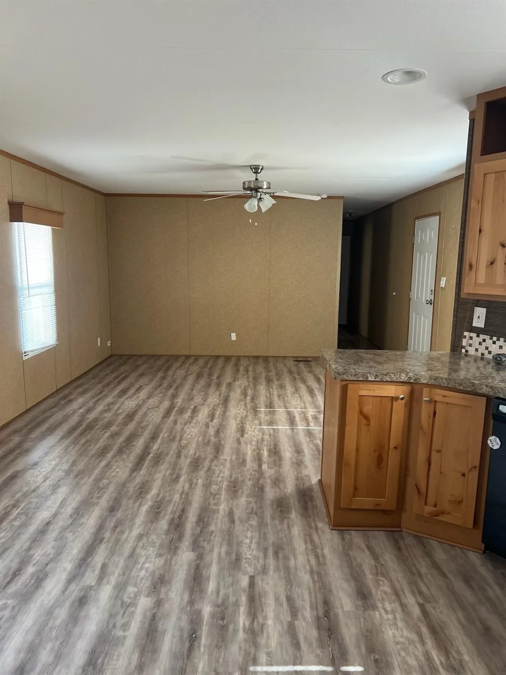 1412 Austin Street Bay City, TX 77414