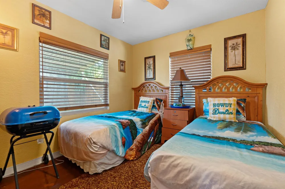 711 Cedar Place Fort Pierce, FL 34950