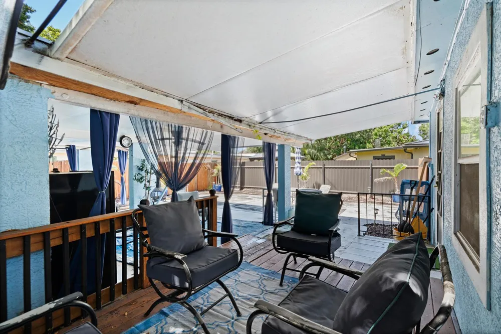 711 Cedar Place Fort Pierce, FL 34950