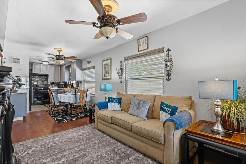 711 Cedar Place Fort Pierce, FL 34950