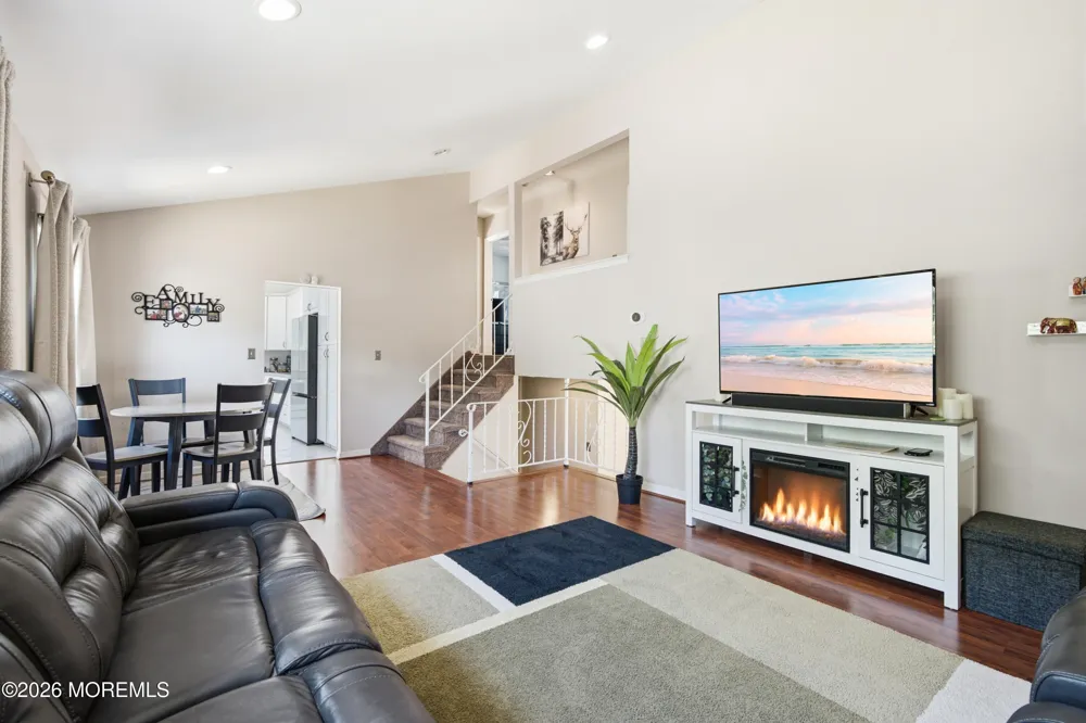 203 Central Avenue Edison, NJ 08817