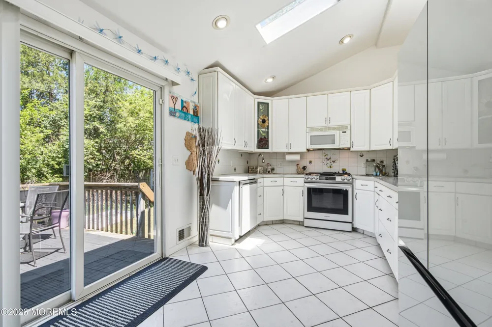 203 Central Avenue Edison, NJ 08817