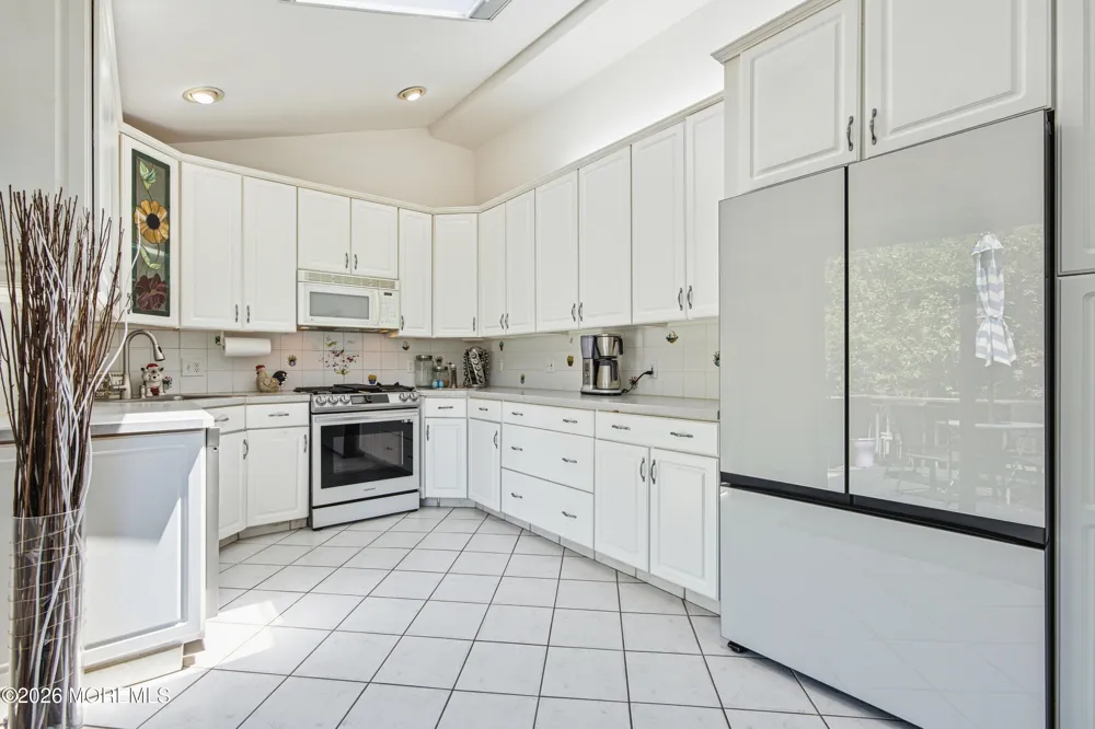 203 Central Avenue Edison, NJ 08817