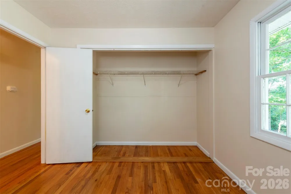 76 Maple Springs Road Asheville, NC 28805