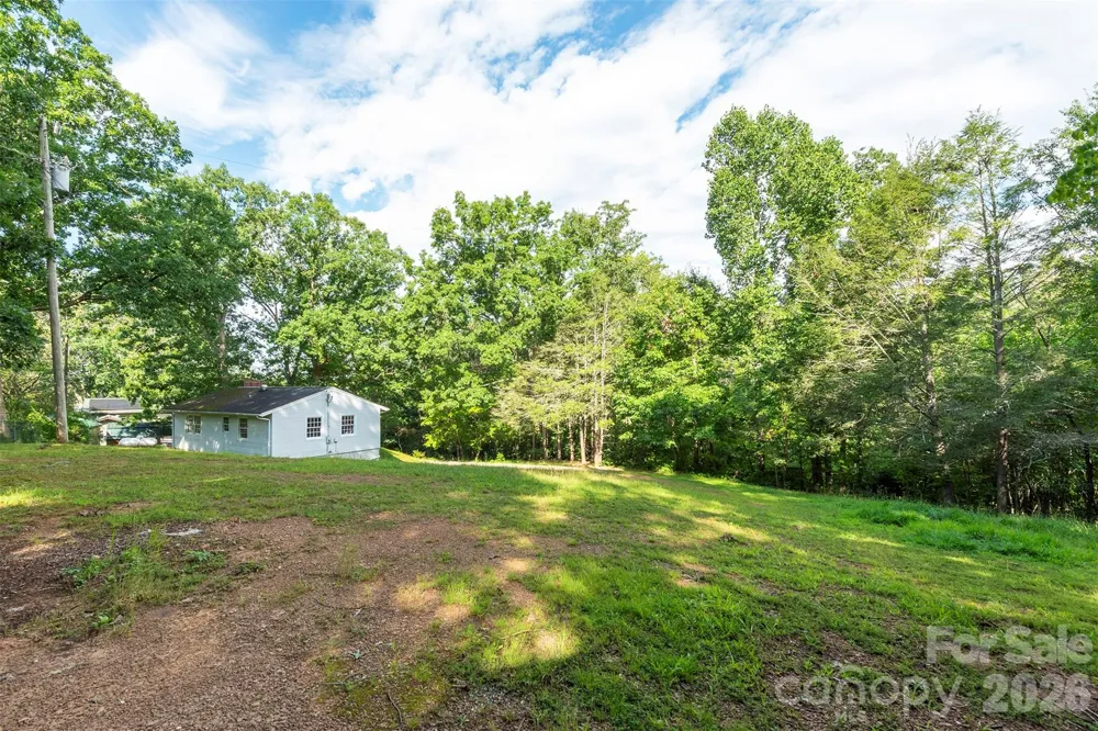 76 Maple Springs Road Asheville, NC 28805