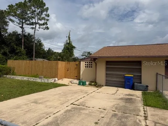 3048 UNITY TREE DRIVE Edgewater, FL 32141