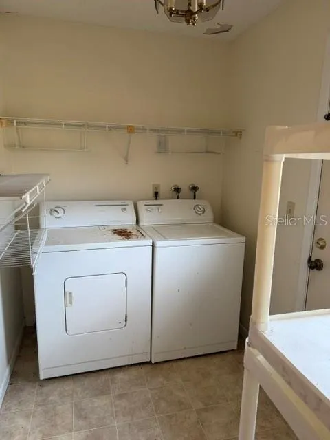 3048 UNITY TREE DRIVE Edgewater, FL 32141