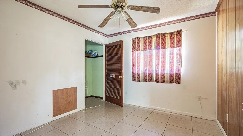 3902 AUTUMN PALM DRIVE Zephyrhills, FL 33541