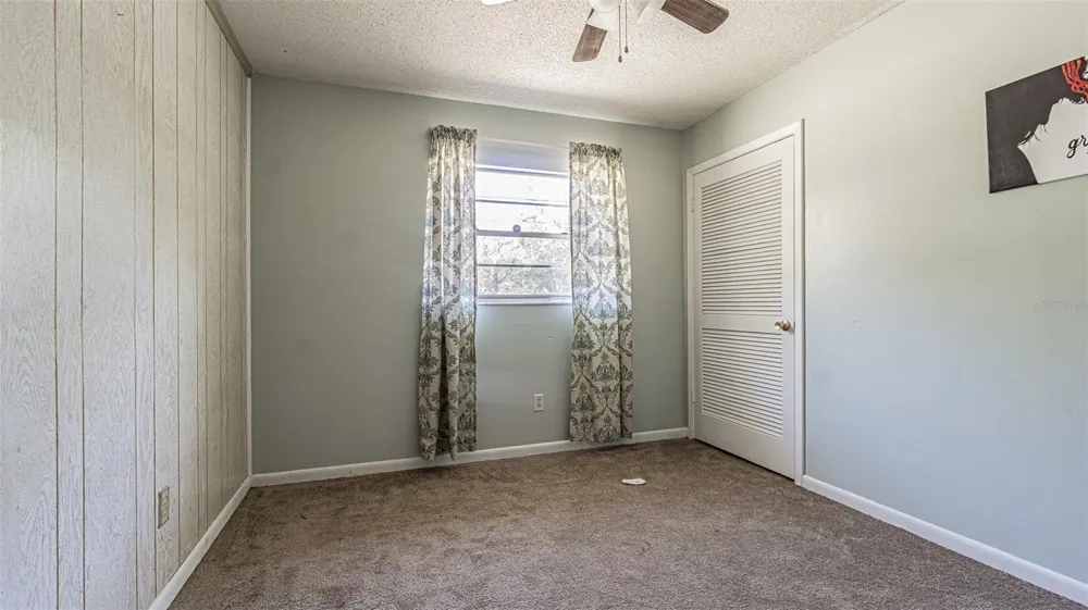3902 AUTUMN PALM DRIVE Zephyrhills, FL 33541