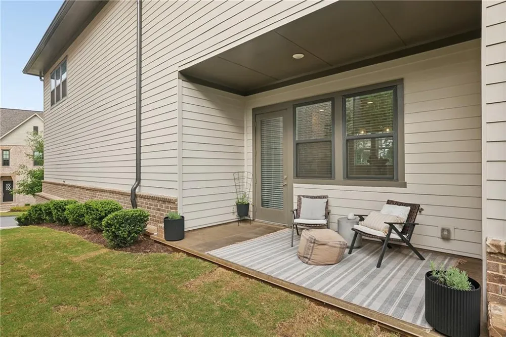 6729 Prelude Drive Sandy Springs, GA 30328