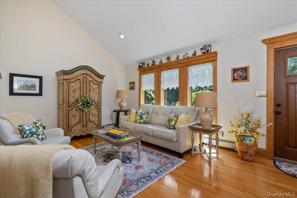 595 Greenfields Lane Southold, NY 11971