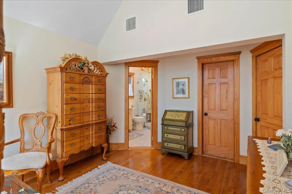 595 Greenfields Lane Southold, NY 11971