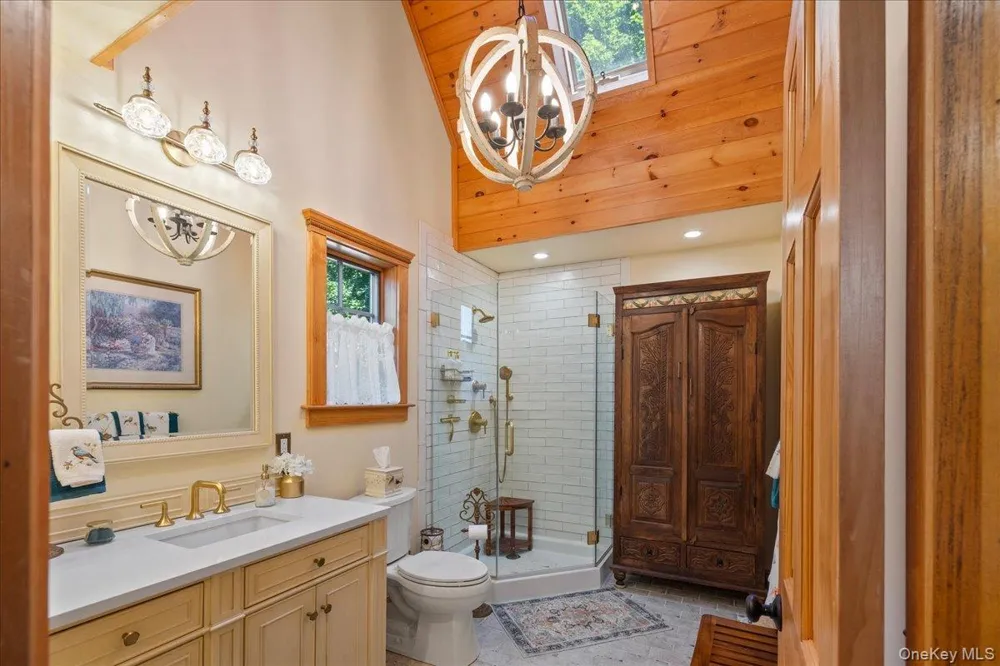595 Greenfields Lane Southold, NY 11971