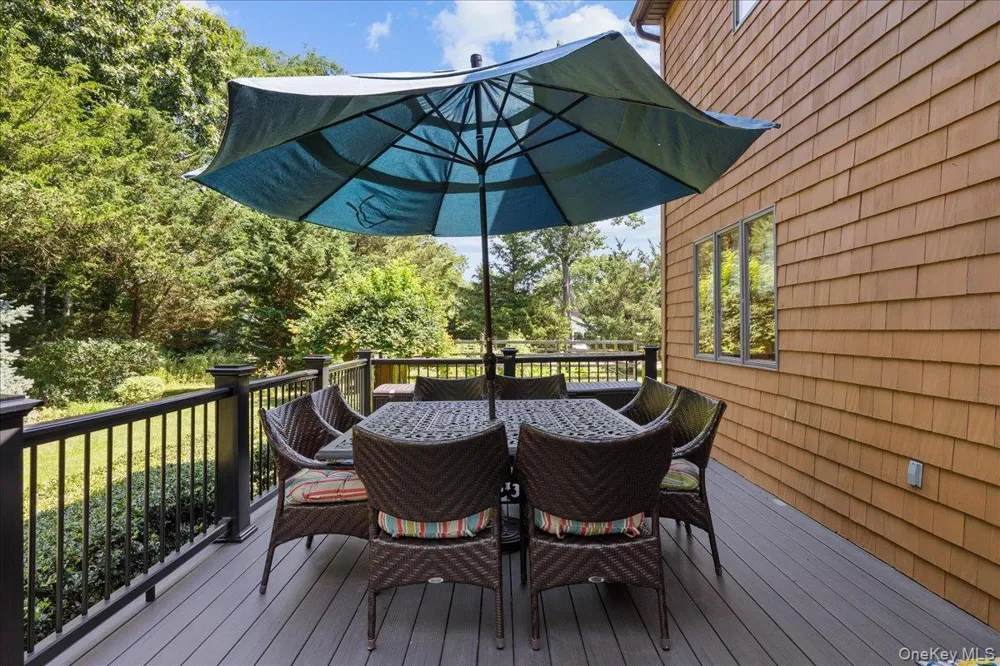 595 Greenfields Lane Southold, NY 11971