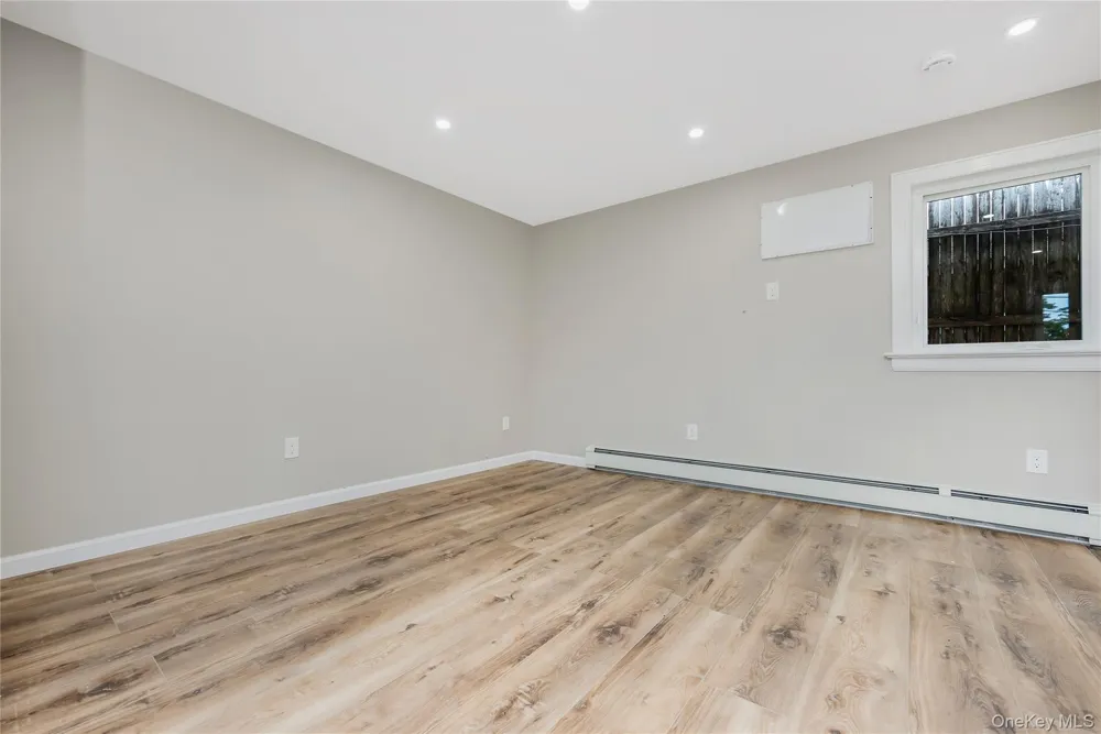 29 Tyler Street #9 Rocky Point, NY 11778