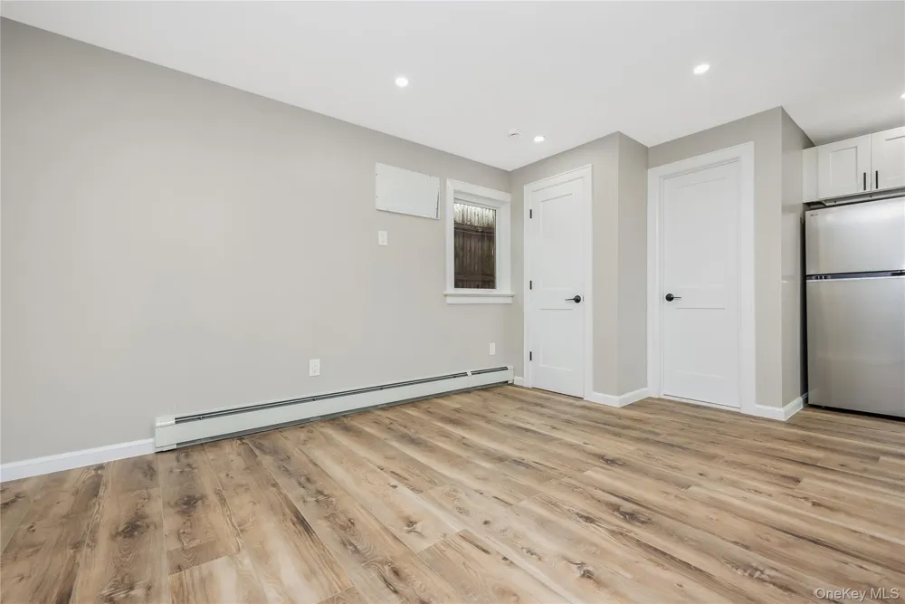 29 Tyler Street #9 Rocky Point, NY 11778