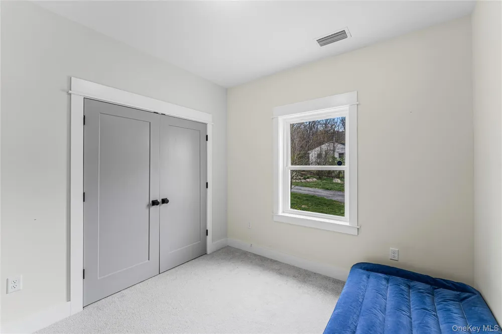 164 Shawanga Lodge Road Bloomingburg, NY 12721