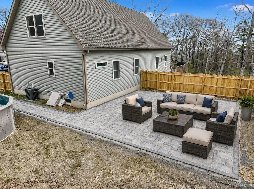 164 Shawanga Lodge Road Bloomingburg, NY 12721