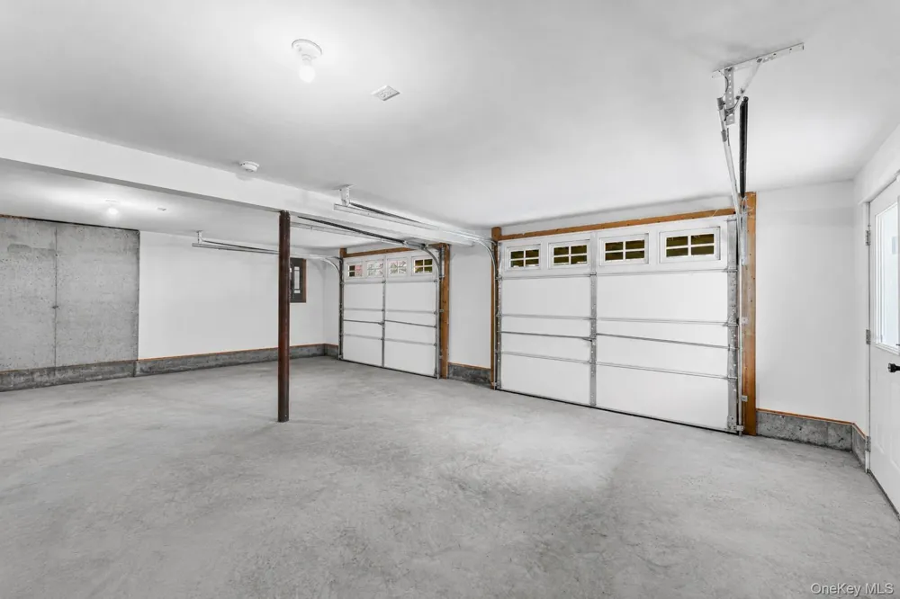 164 Shawanga Lodge Road Bloomingburg, NY 12721