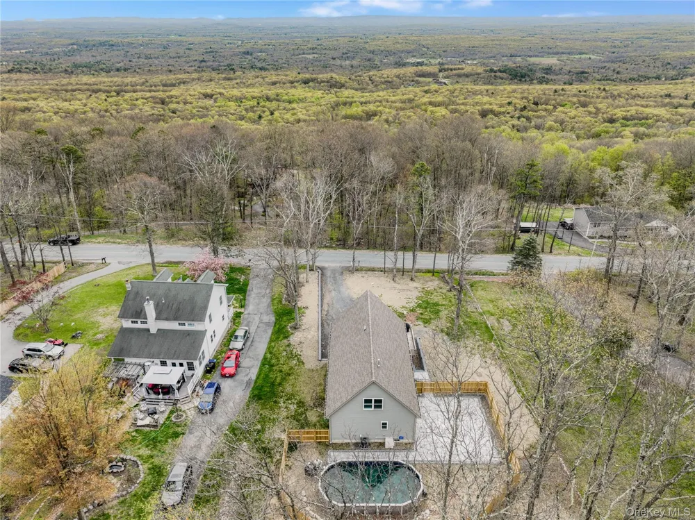 164 Shawanga Lodge Road Bloomingburg, NY 12721
