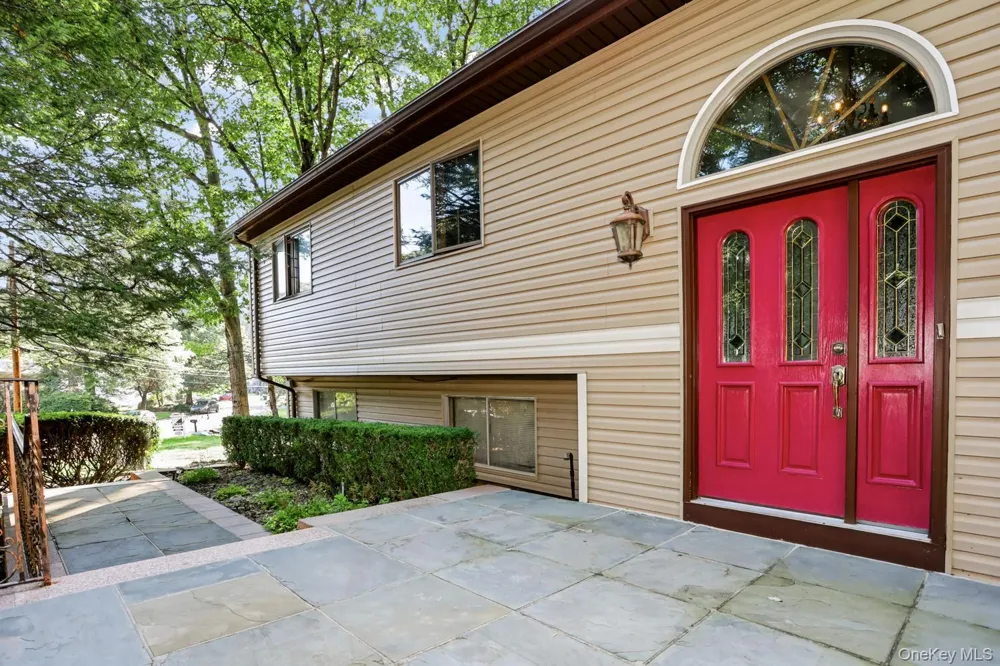 15 Balmoral Drive Spring Valley, NY 10977