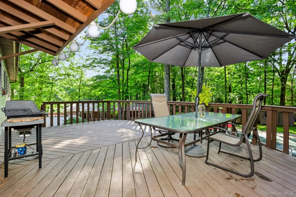 15 Balmoral Drive Spring Valley, NY 10977