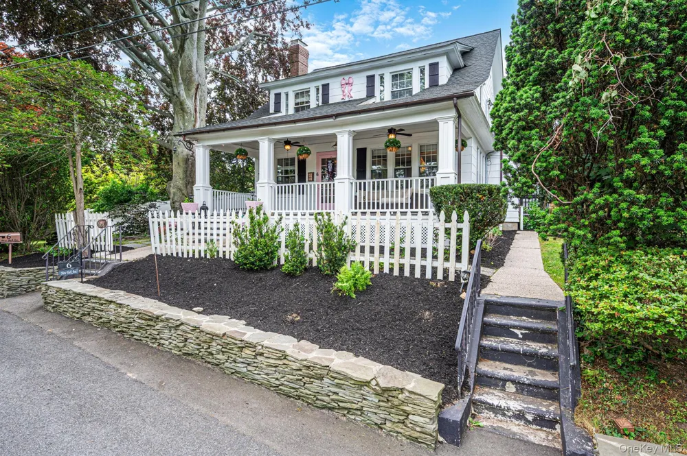 6 New York Avenue Stony Brook, NY 11790