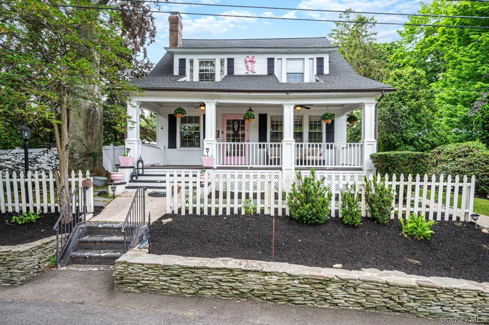6 New York Avenue Stony Brook, NY 11790