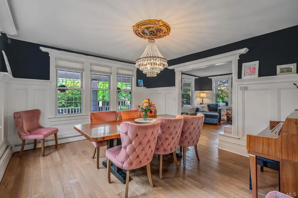 6 New York Avenue Stony Brook, NY 11790