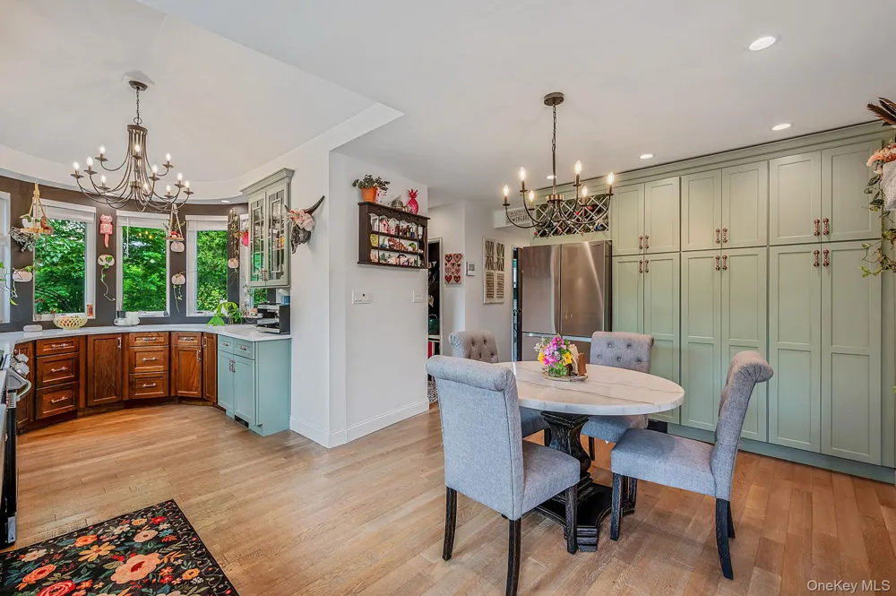 6 New York Avenue Stony Brook, NY 11790